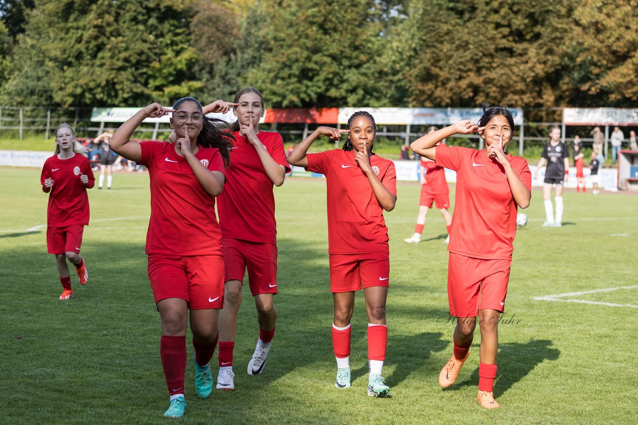 Bild 275 - wCJ VfL Pinneberg - Eimsbuetteler TV : Ergebnis: 0:5